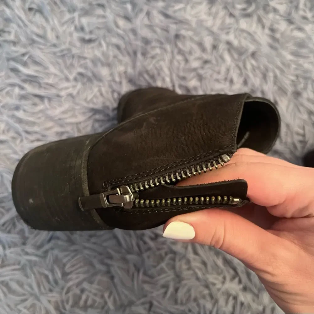 Eileen Fisher Womens Bren Ankle Booties Block Heel Black Leather Size 6
